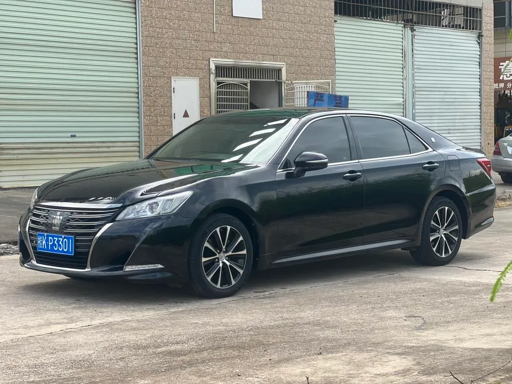 Toyota Crown, 2018