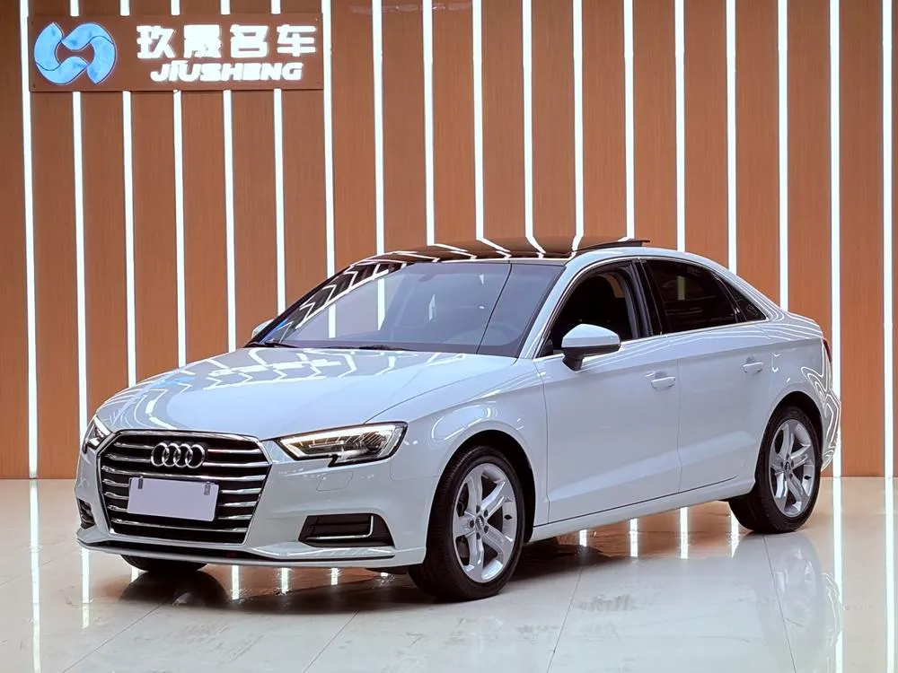 Audi A3 Facelift Limousine 35 TFSI Version CN6, 2020 — фото 1