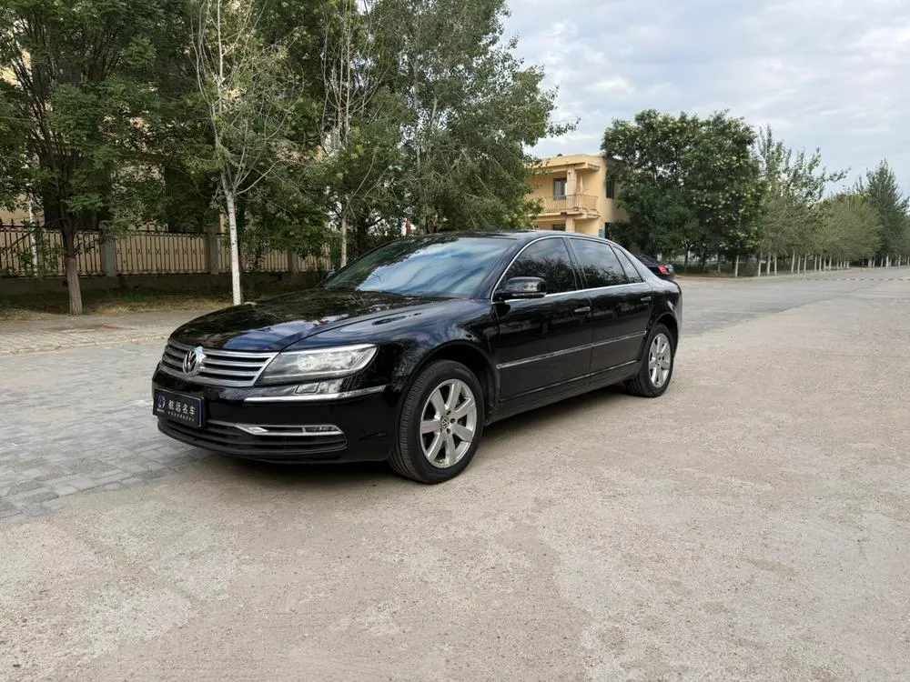 Volkswagen Phaeton 3.0L Version, 2012 — фото 1