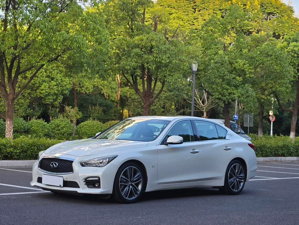 Infiniti Q50, 2014