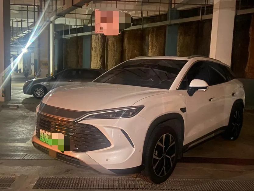 BYD Song L DM Smart Drive Edition DM-i 160KM Version, 2025 — фото 1