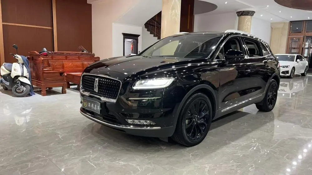Lincoln Nautilus 2.0T 4WD Prestige Edition, 2021 — фото 1