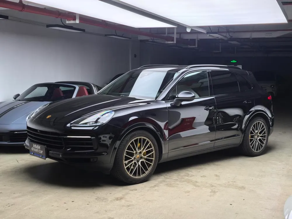 Porsche Cayenne, 2022