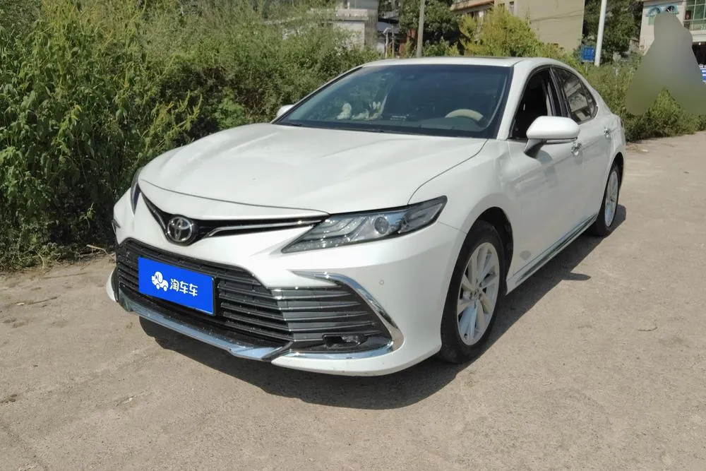 Toyota Camry, 2023