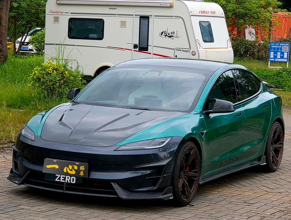 Tesla Model 3, 2024