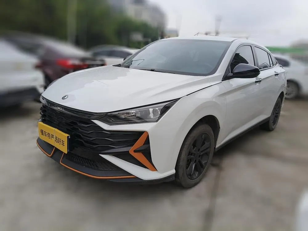 Dongfeng Fengshen Yixuan 1.5L Auto Dynamic Edition, 2024 — фото 1