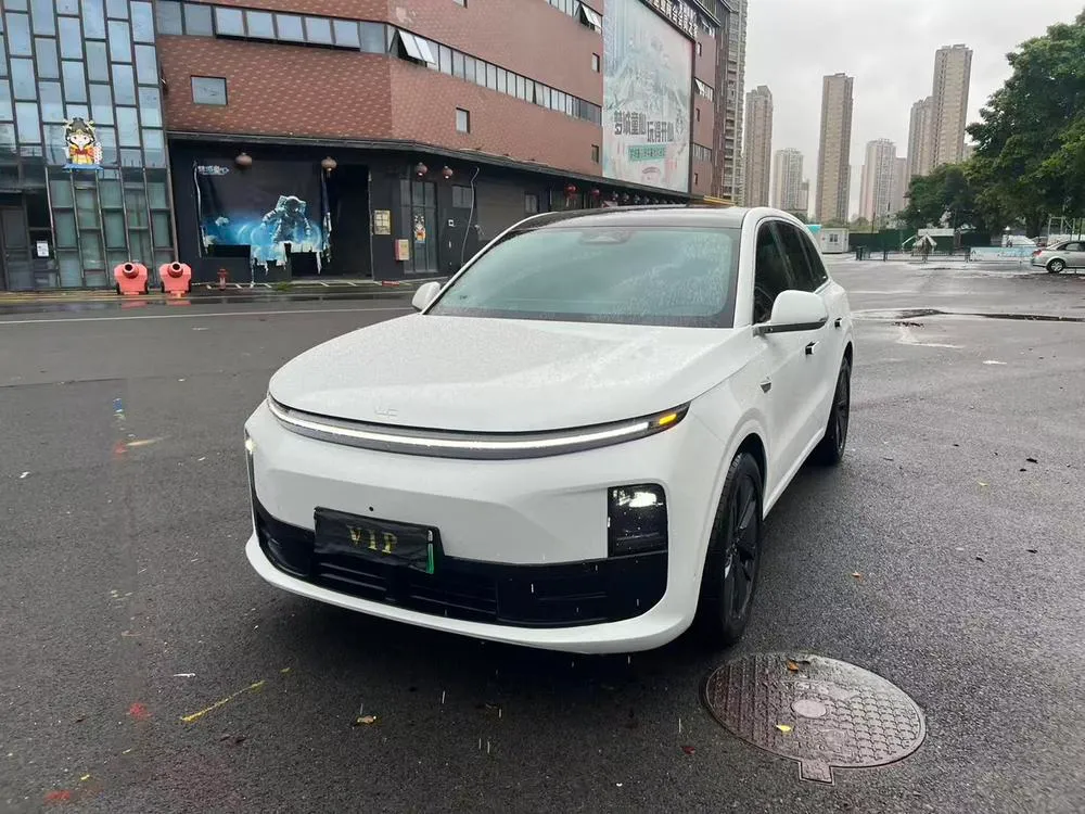 Li Auto L6, 2024