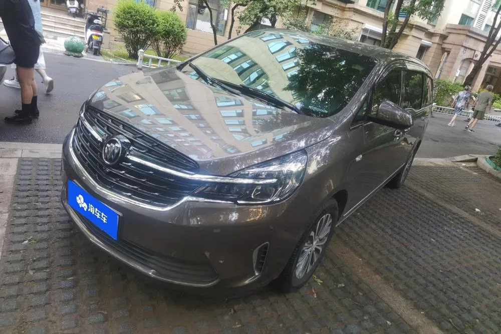 Buick GL8, 2021