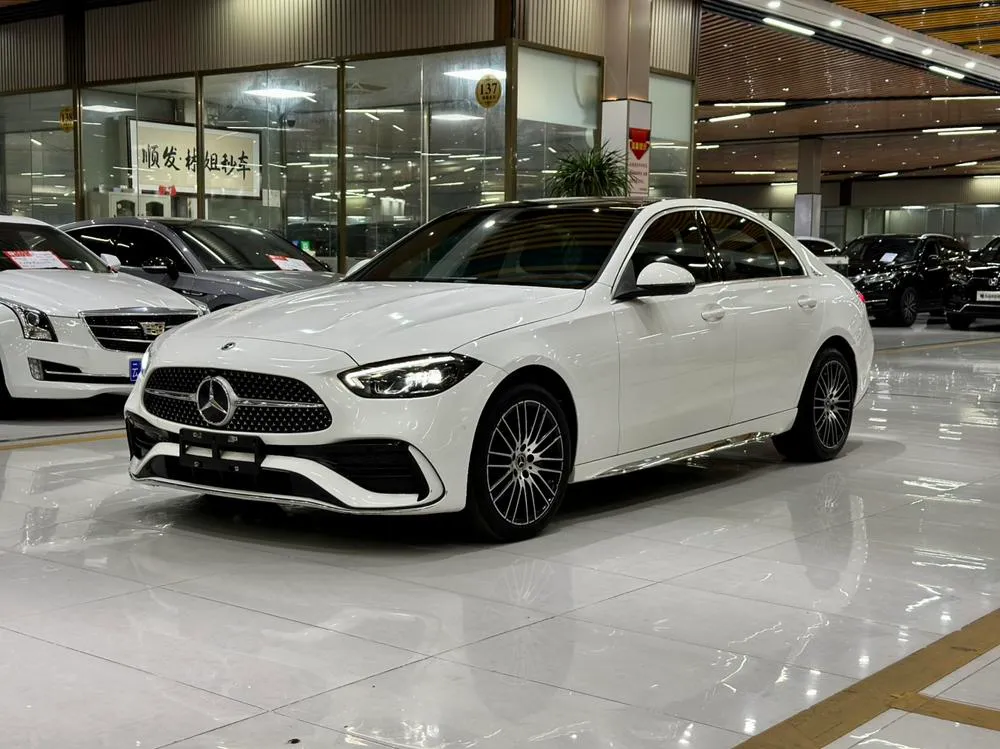 Mercedes-Benz C-Class, 2022