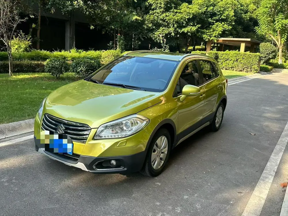 Suzuki S-Cross, 2015