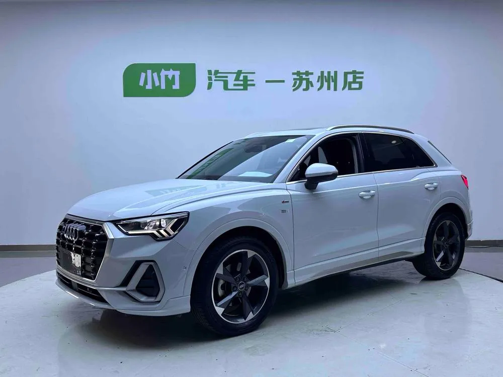 Audi Q3, 2022