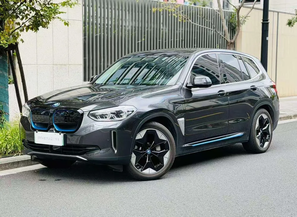 BMW iX3, 2021