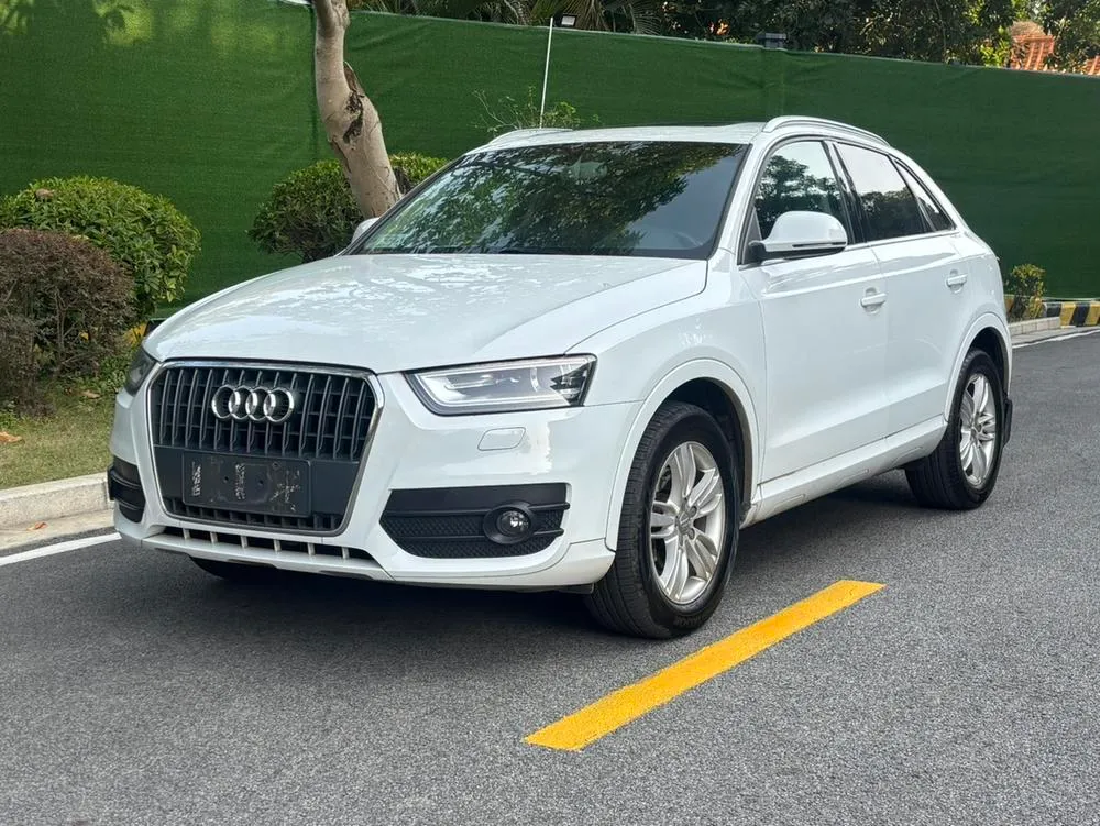 Audi Q3 30 TFSI Version, 2015 — фото 1