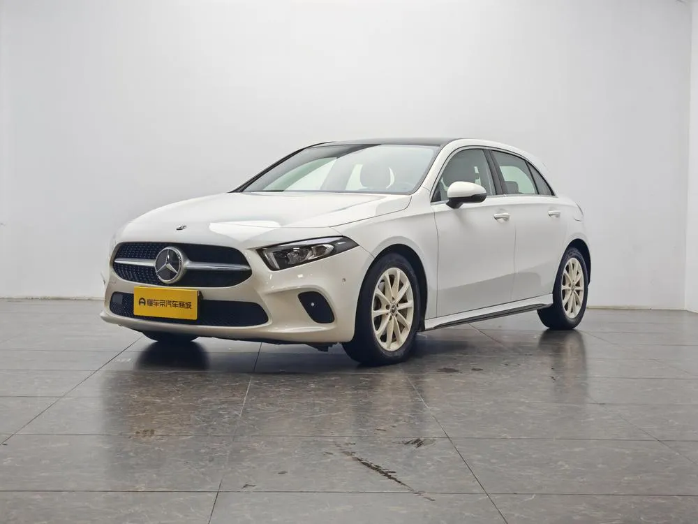 Mercedes-Benz A-Class (Import) A 200 Стиль хэтчбек, 2022 — фото 1