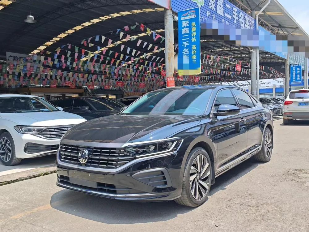 Volkswagen Passat, 2023
