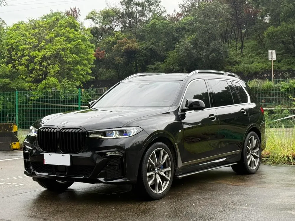 BMW X7, 2022