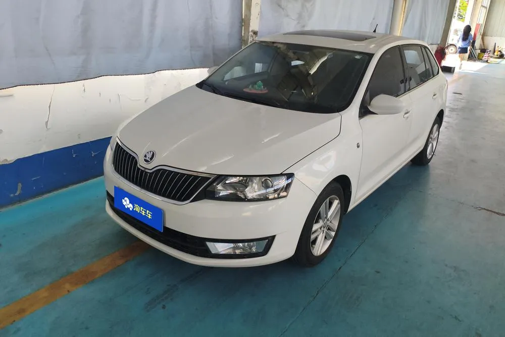 Skoda Rapid Spaceback, 2014