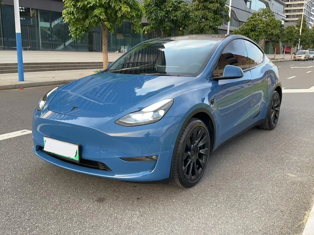 Tesla Model Y, 2021