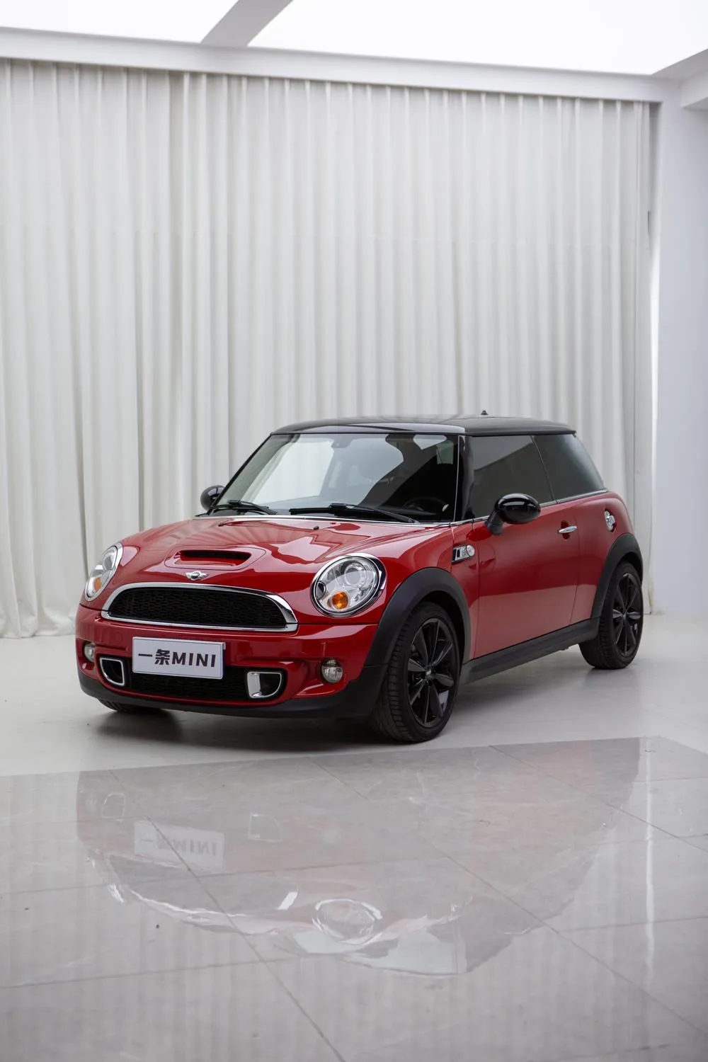 MINI MINI, 2011