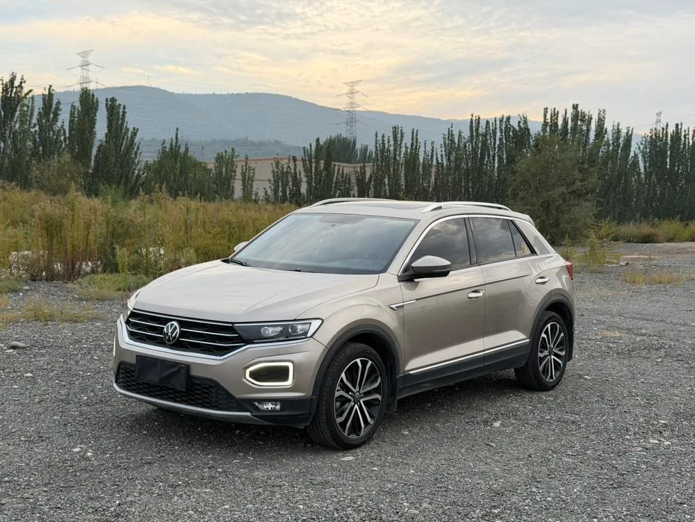 Volkswagen T-Roc, 2021