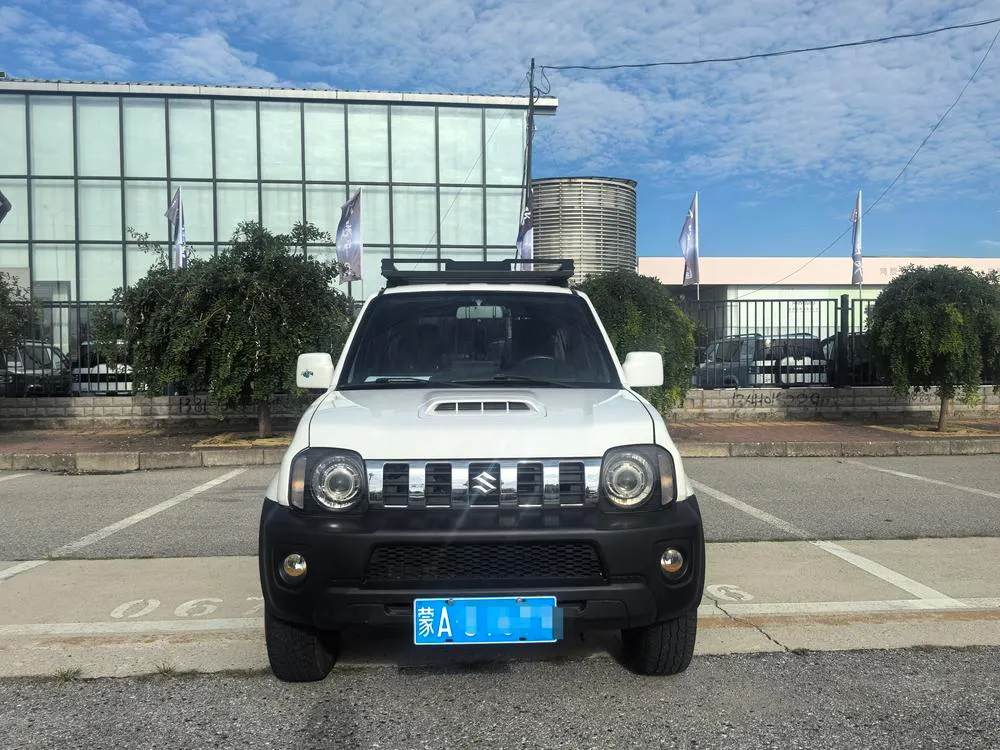 Suzuki Jimny (Import) 1.3 AT JLX, 2015 — фото 1
