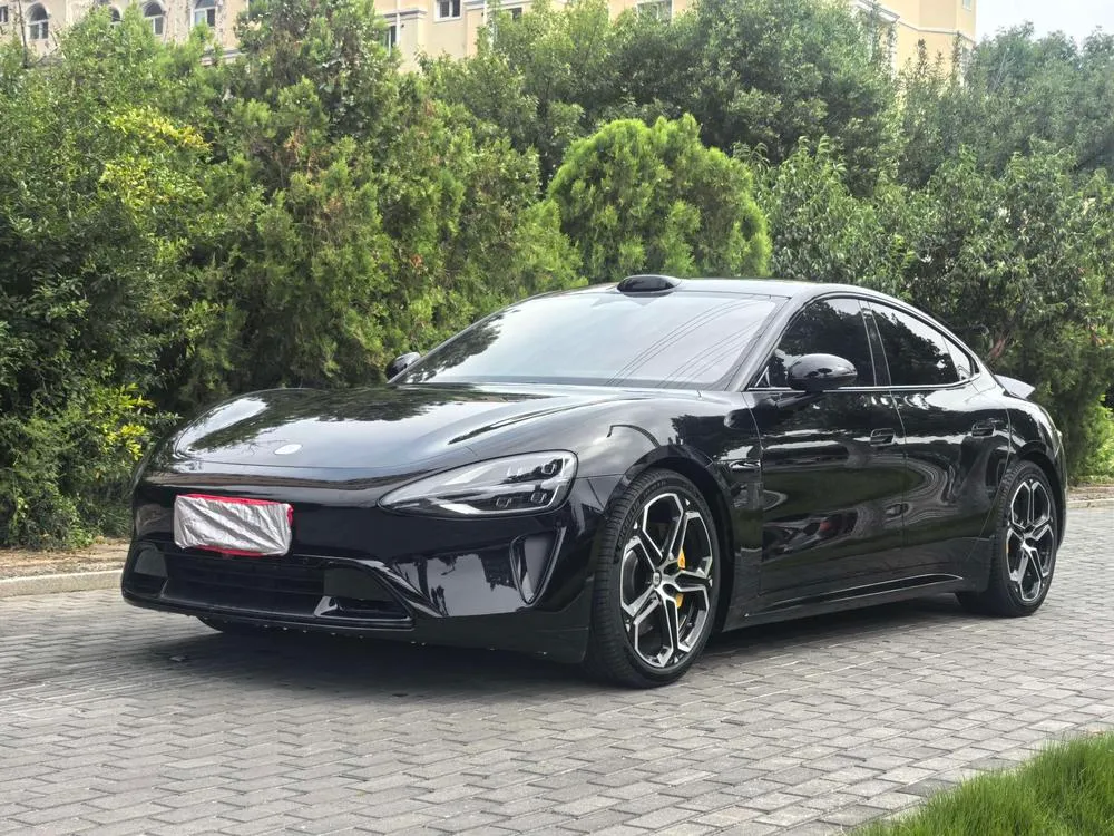 Xiaomi SU7 4WD Extended Range Max Edition, 2024 — фото 1