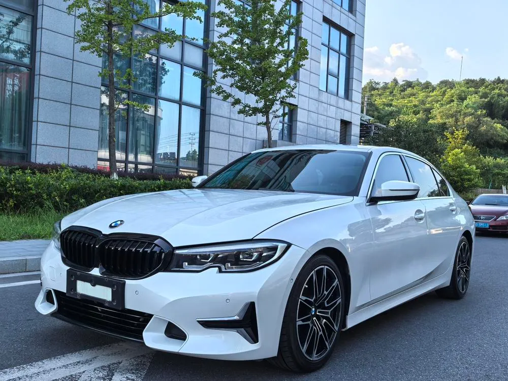 BMW 3-Series, 2020