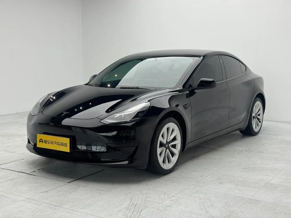 Tesla Model 3, 2022