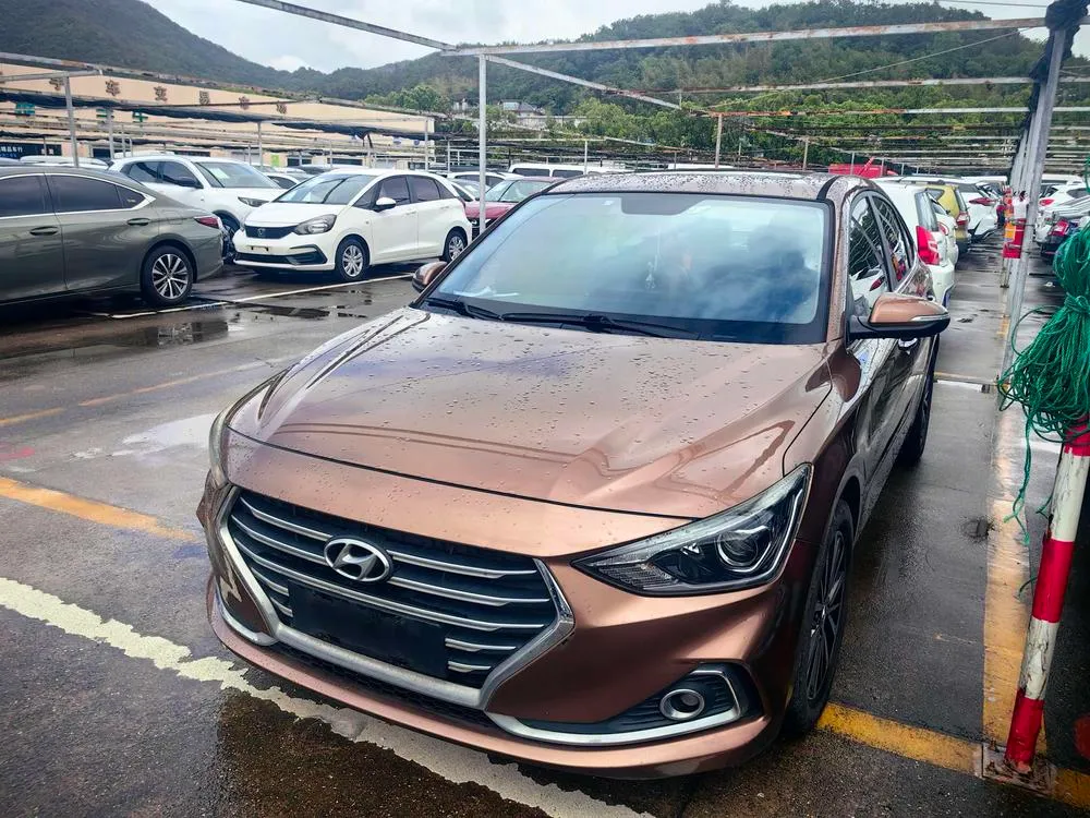 Hyundai Elantra Yuedong 1.6L автомат версия DLX, 2017 — фото 1