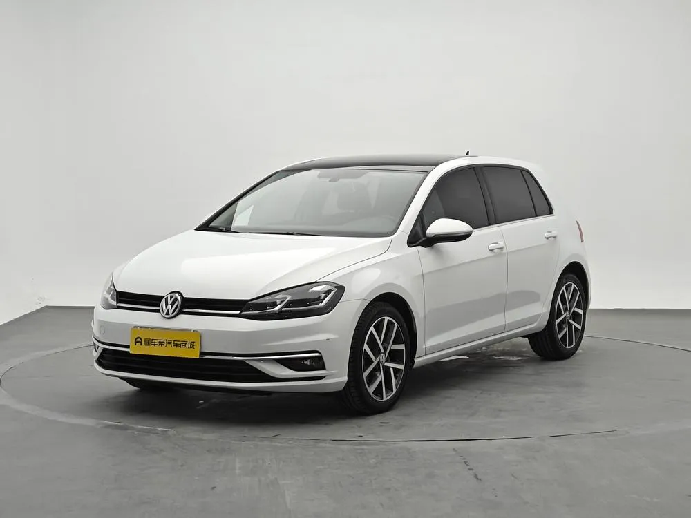 Volkswagen Golf Edition 280TSI DSG Comfort Version, 2020 — фото 1