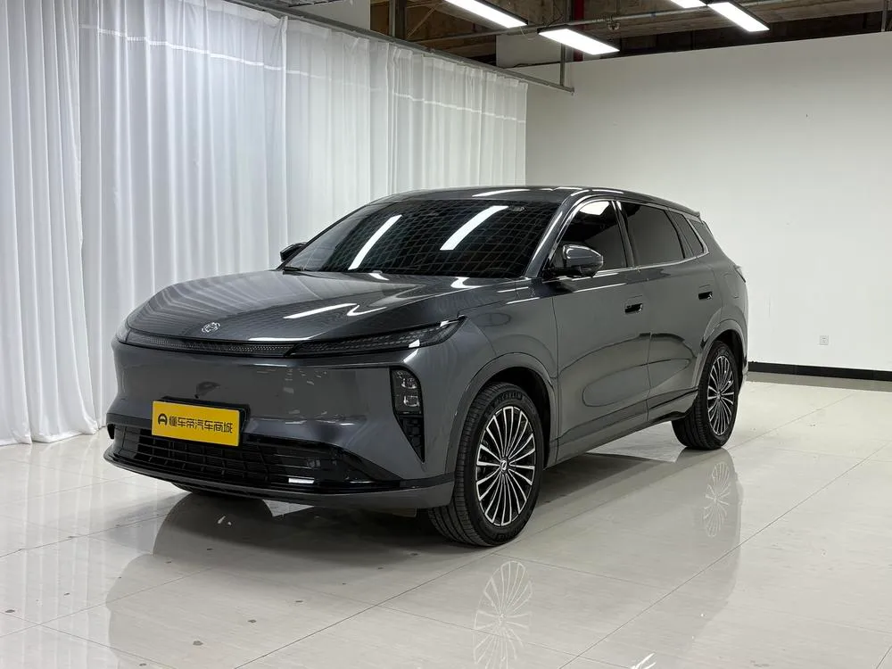Dongfeng Fengshen L8 PHEV, 2025