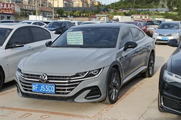 Volkswagen CC 380TSI Edition, 2021 — фото 1
