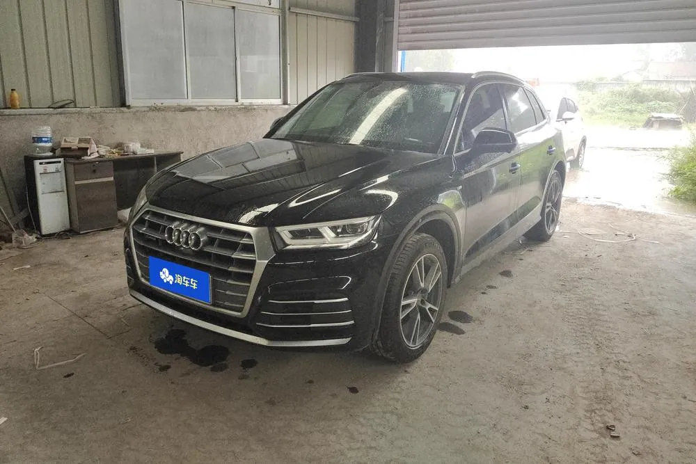 Audi Q5L, 2020
