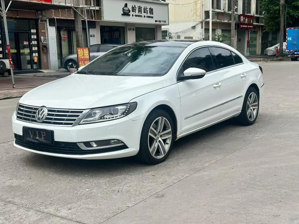 Volkswagen CC 1.8TSI Premium Version, 2016 — фото 1