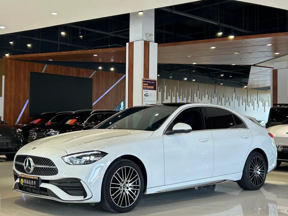 Mercedes-Benz C-Class, 2024