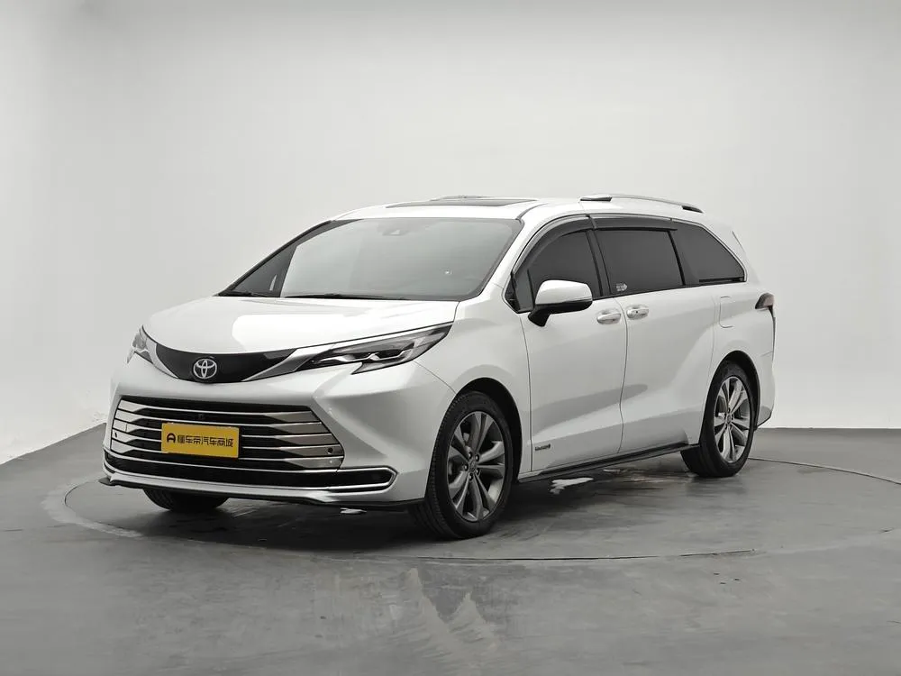 Toyota Sienna, 2023