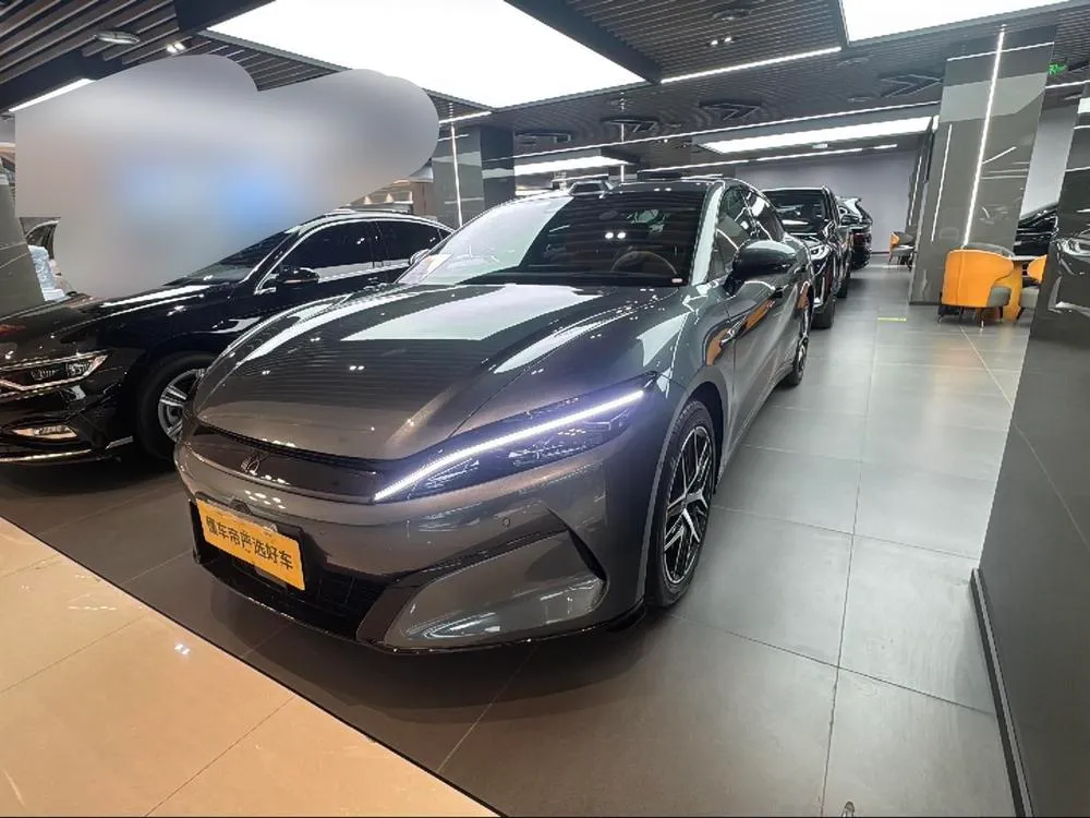 BYD Han L DM, 2025