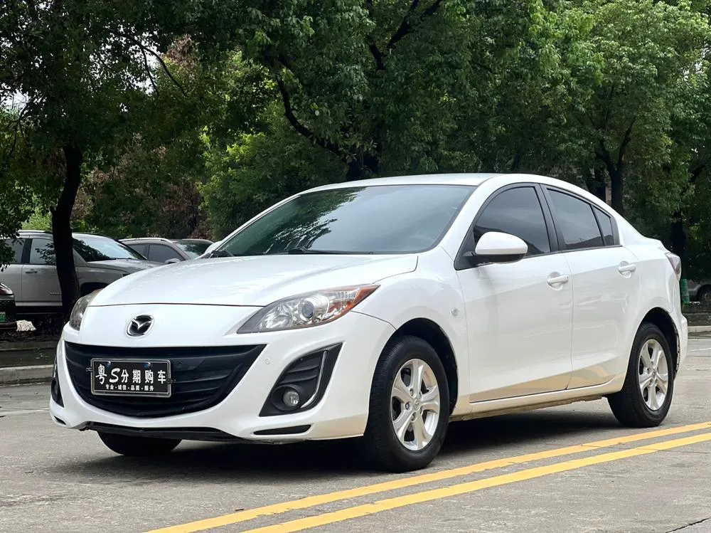 Mazda 3 Xingcheng, 2015