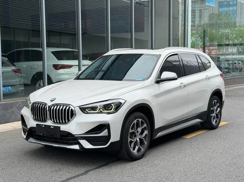 BMW X1 sDrive20Li Fashion Version, 2022 — фото 1