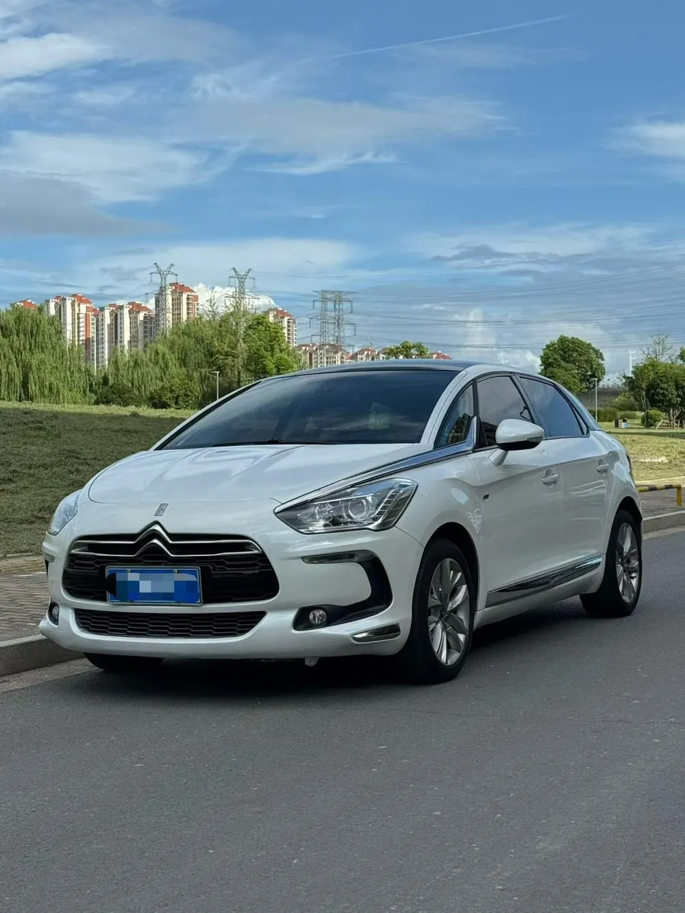 DS 5, 2014
