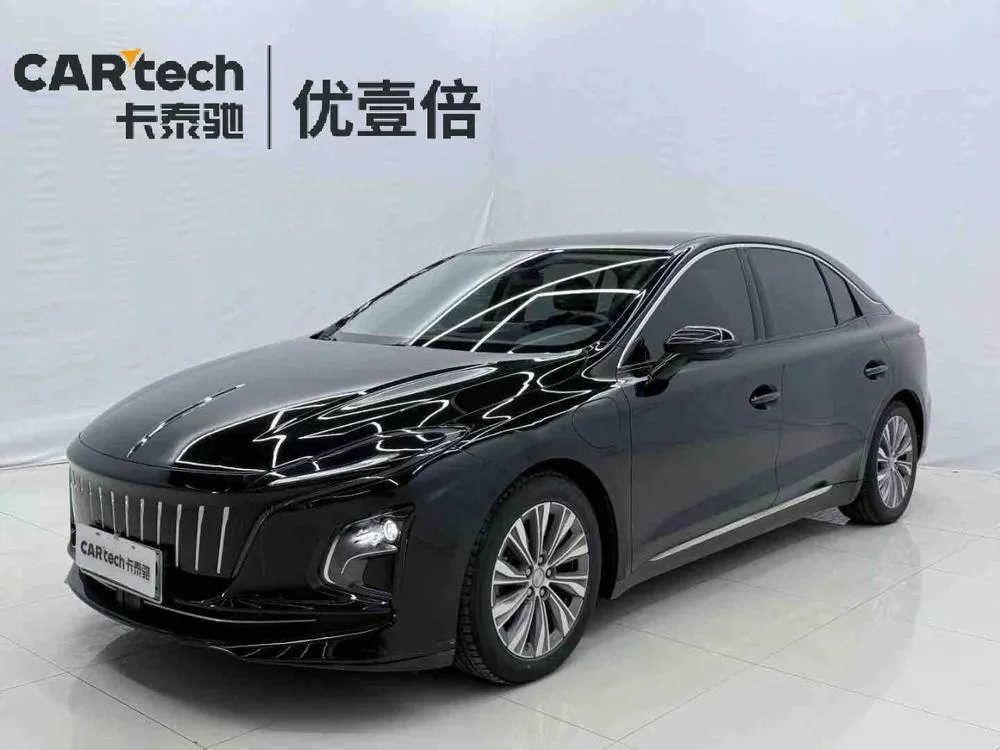 Hongqi E-QM5, 2024