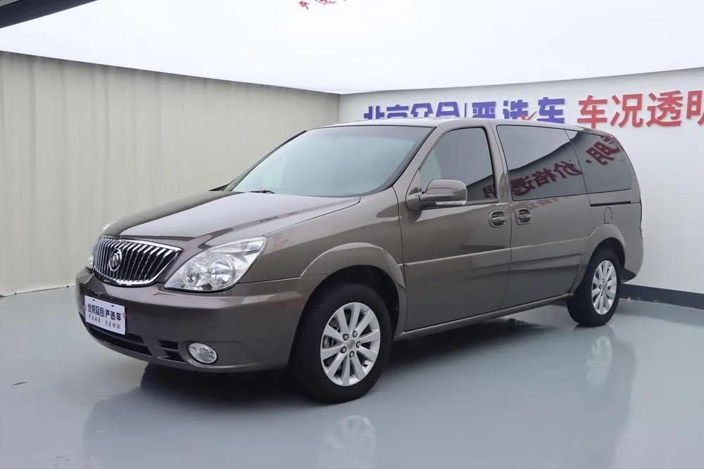 Buick GL8 2.4L Classic Edition, 2014 — фото 1