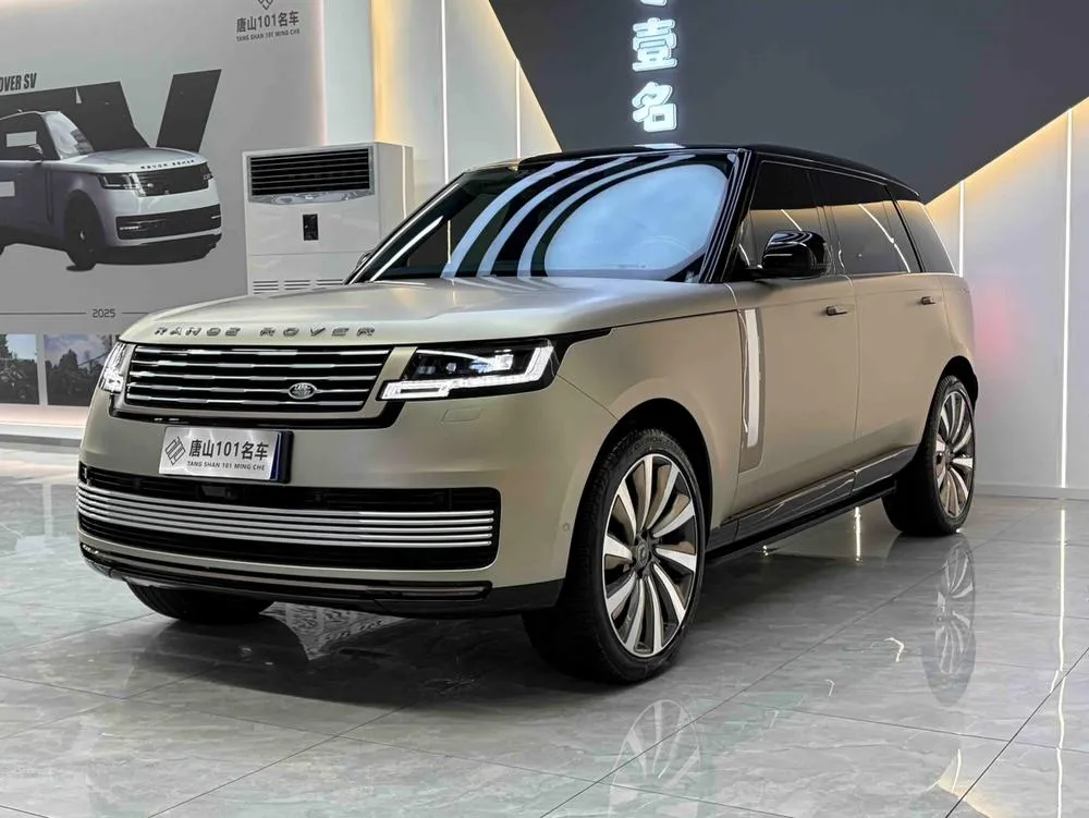 Land Rover Range Rover 4.4 V8 530PS Edition, 2023 — фото 1