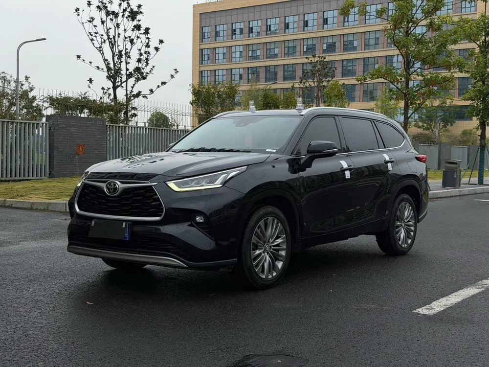 Toyota Highlander 380T 4WD Premium Edition 7 Seater, 2022 — фото 1