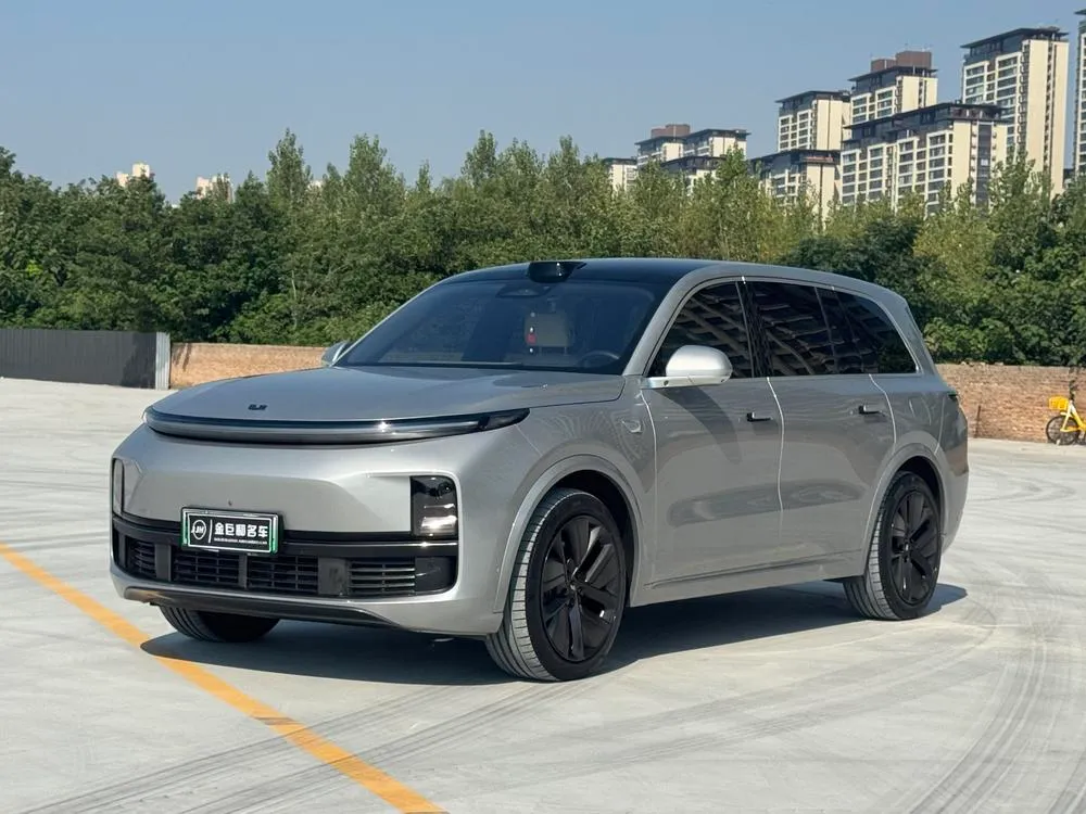 Li Auto L9, 2022