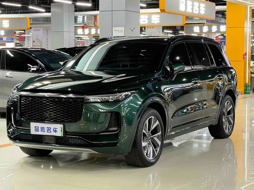 Li Auto ONE EREV 6 Seater Edition, 2021 — фото 1