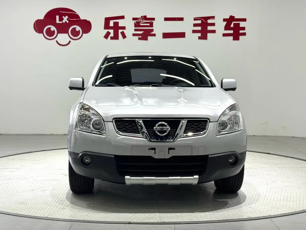 Nissan Qashqai 2.0XV CVT 2WD, 2012 — фото 1