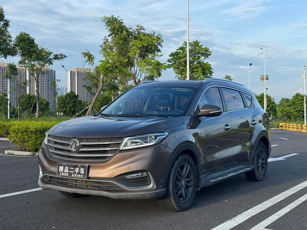Dongfeng Fengguang Fengon 580 1.5T CVT Luxury Version, 2020 — фото 1