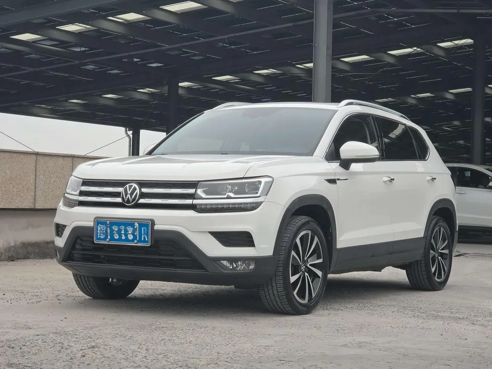 Volkswagen Tharu 280TSI 2WD Luxury Edition, 2022 — фото 1
