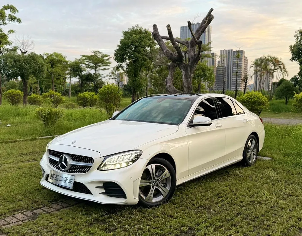 Mercedes-Benz C-Class, 2020